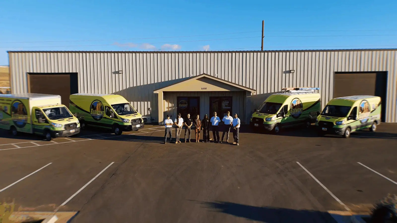 Element service team and fleet at a commercial facility in St. George, UT